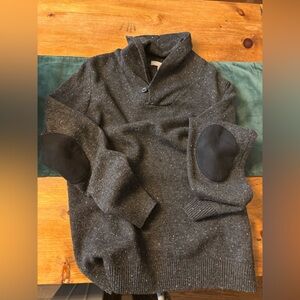 Men's Gray Sweater with Elbow Patches